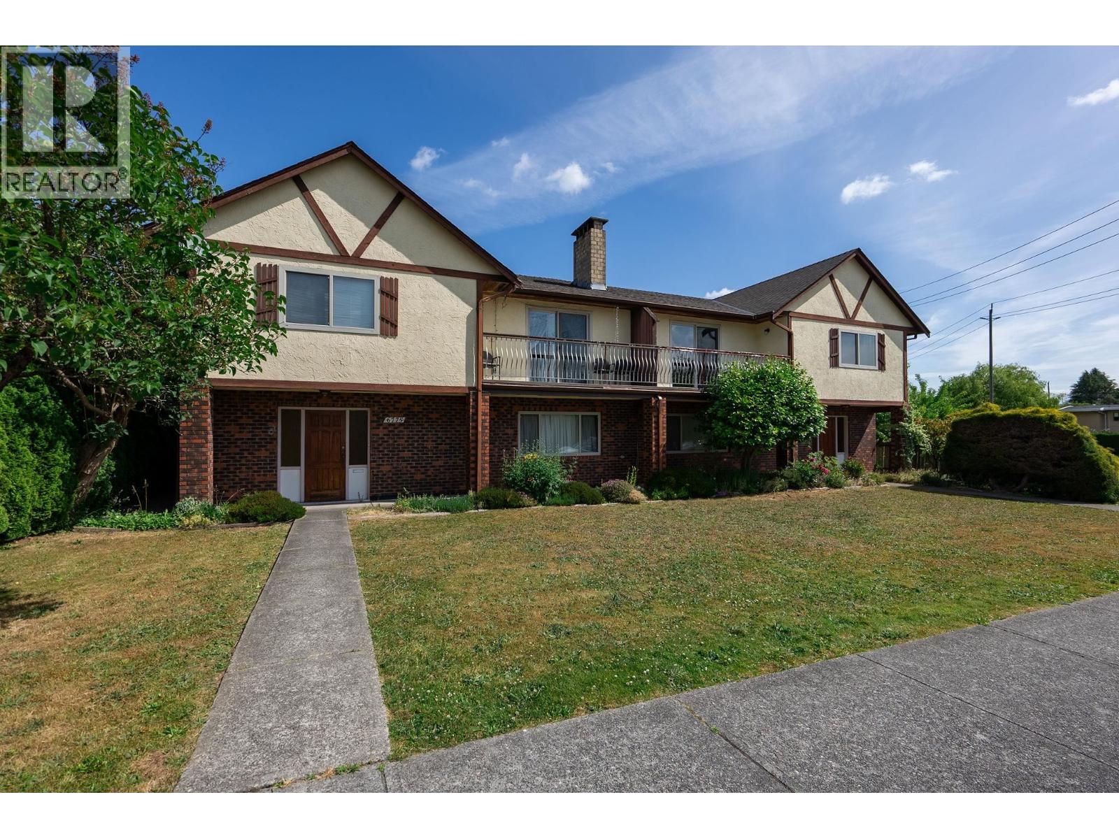 6775-6777 Balmoral Street, Burnaby, British Columbia  V5E 1J2 - Photo 9 - R3050659