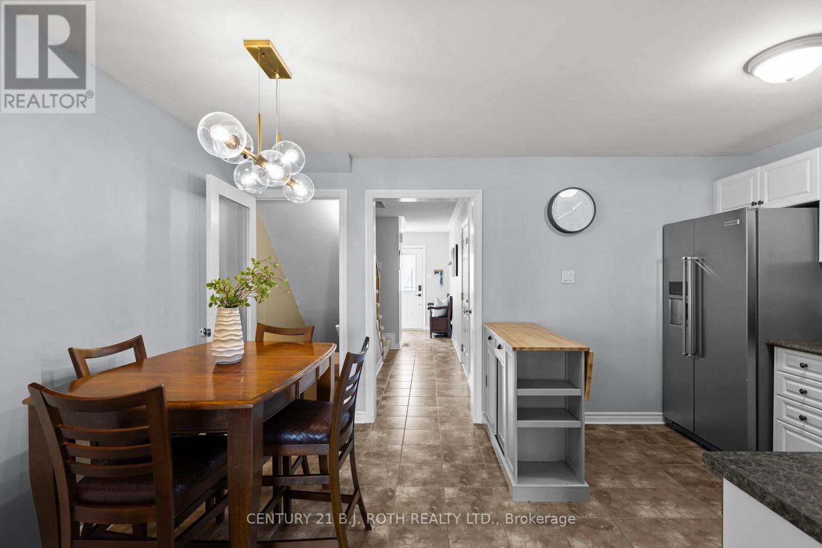 181 Banting Crescent, Essa, Ontario  L0M 1B6 - Photo 11 - N12419667