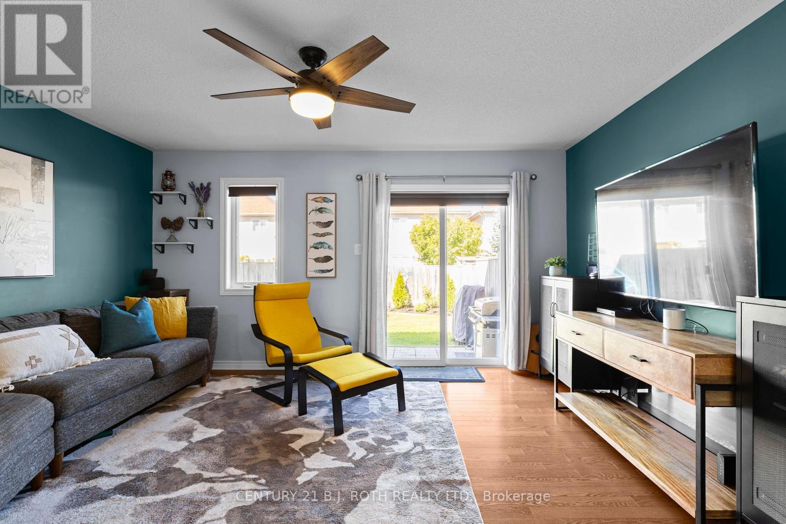 181 Banting Crescent, Essa, Ontario  L0M 1B6 - Photo 13 - N12419667