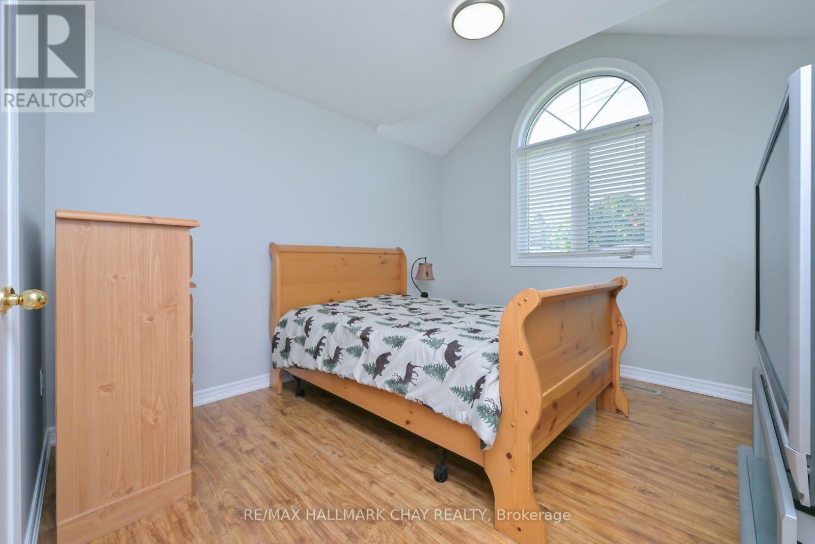 29 Wales Avenue N, Adjala-Tosorontio, Ontario  L0M 1J0 - Photo 18 - N12419668