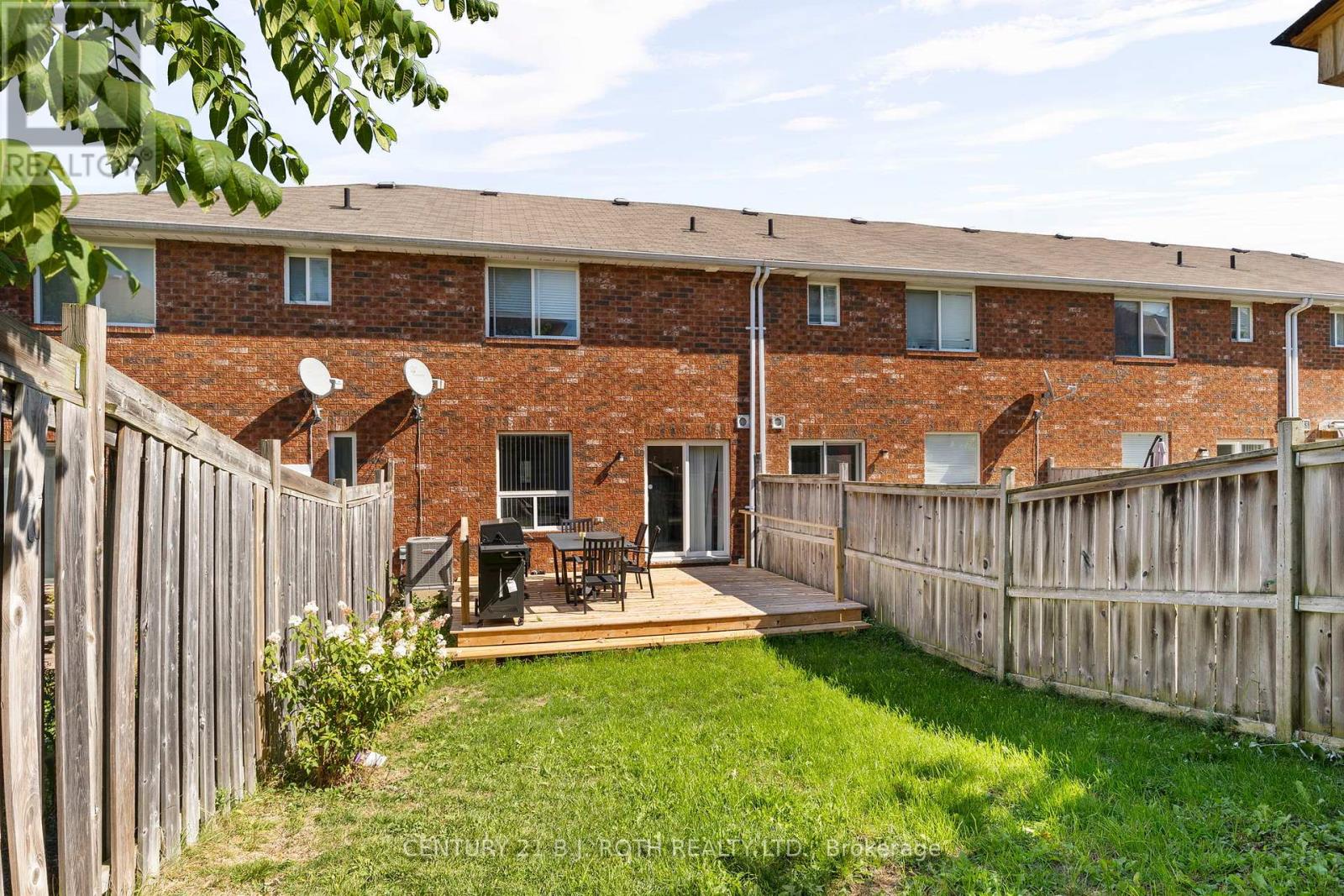 199 Stanley Street, Barrie, Ontario  L4M 6X9 - Photo 18 - S12419730
