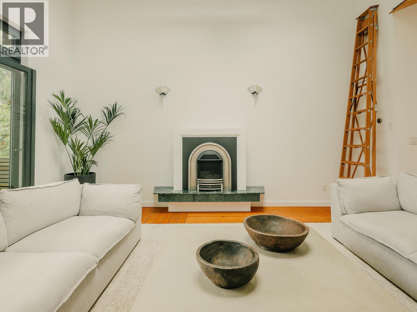 279 E 26th Avenue, Vancouver, British Columbia  V5V 2H2 - Photo 8 - R3050655