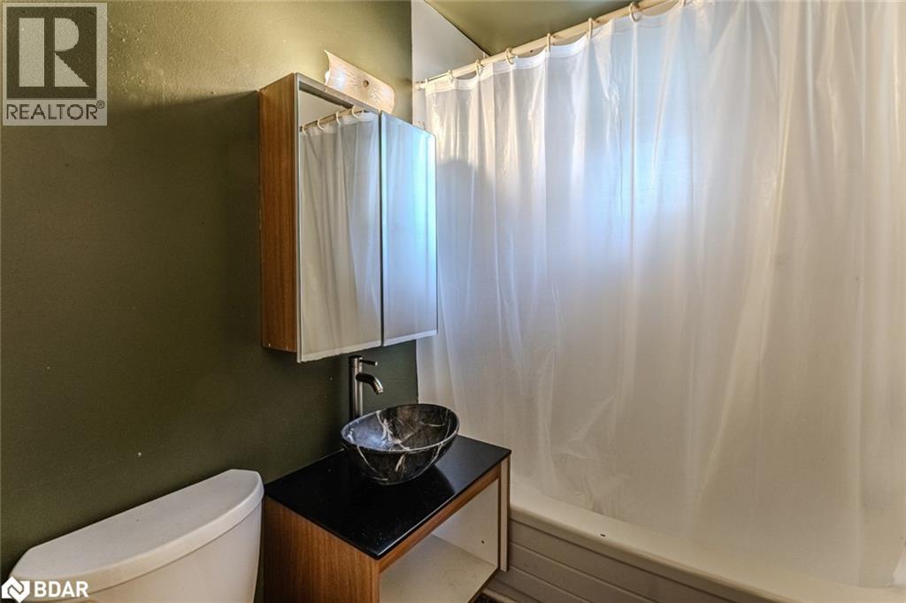 30 North Street, Barrie, Ontario  L4M 2R9 - Photo 6 - 40770798