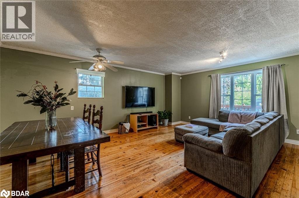 30 North Street, Barrie, Ontario  L4M 2R9 - Photo 2 - 40770798