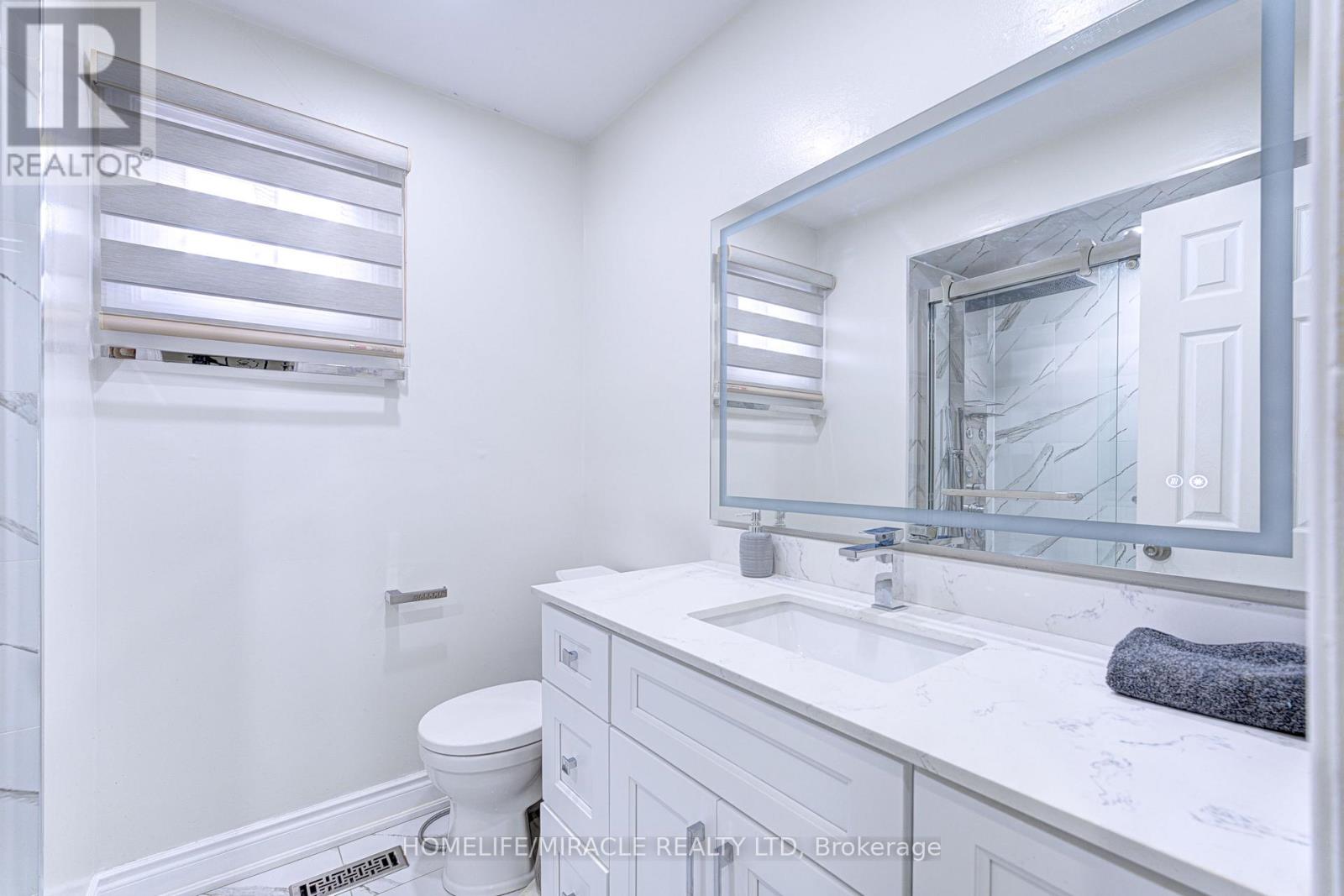 55 Castlehill Road, Brampton, Ontario  L6X 4C9 - Photo 22 - W12419672