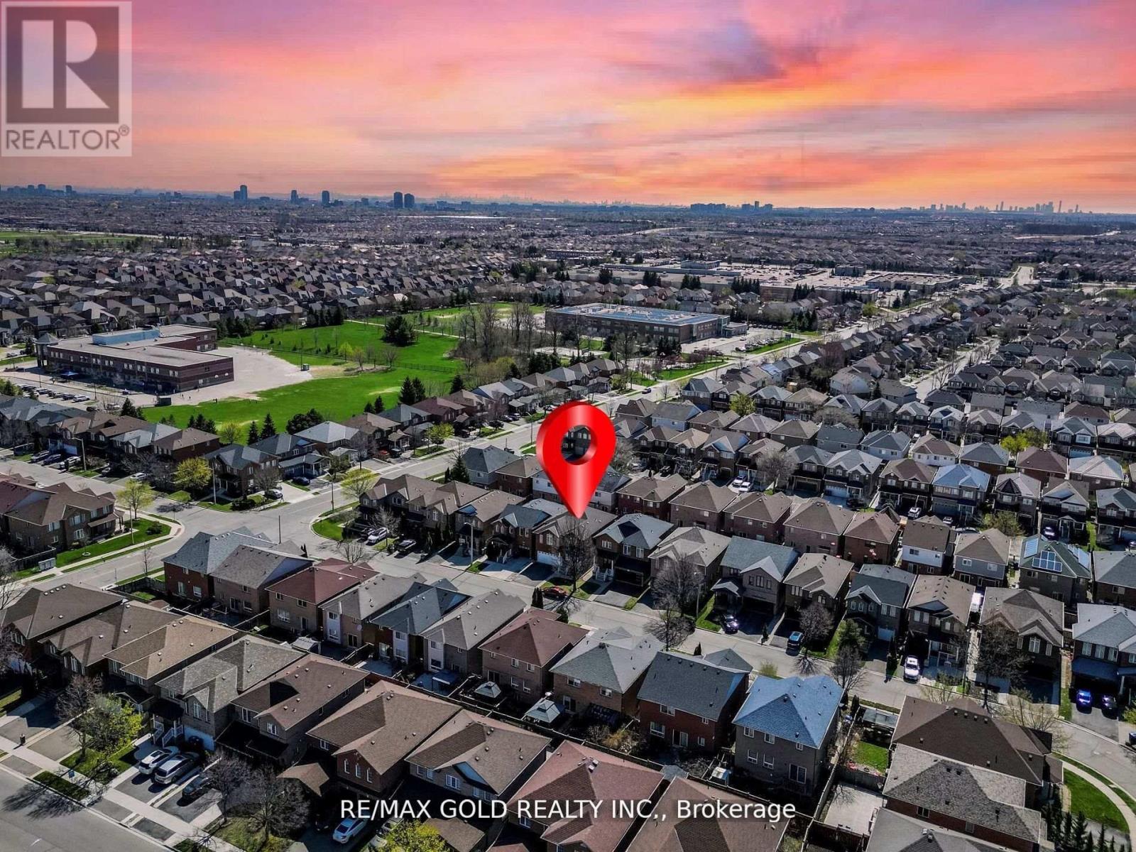 10 Chestermere (Bsmt) Crescent, Brampton, Ontario  L7A 2A4 - Photo 10 - W12419733