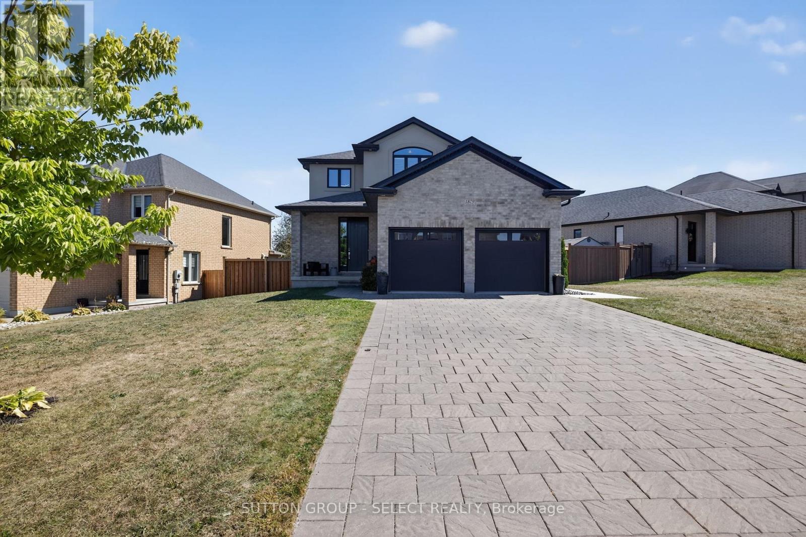 1879 Couldridge Way, London North, Ontario  N6G 5B4 - Photo 2 - X12419858