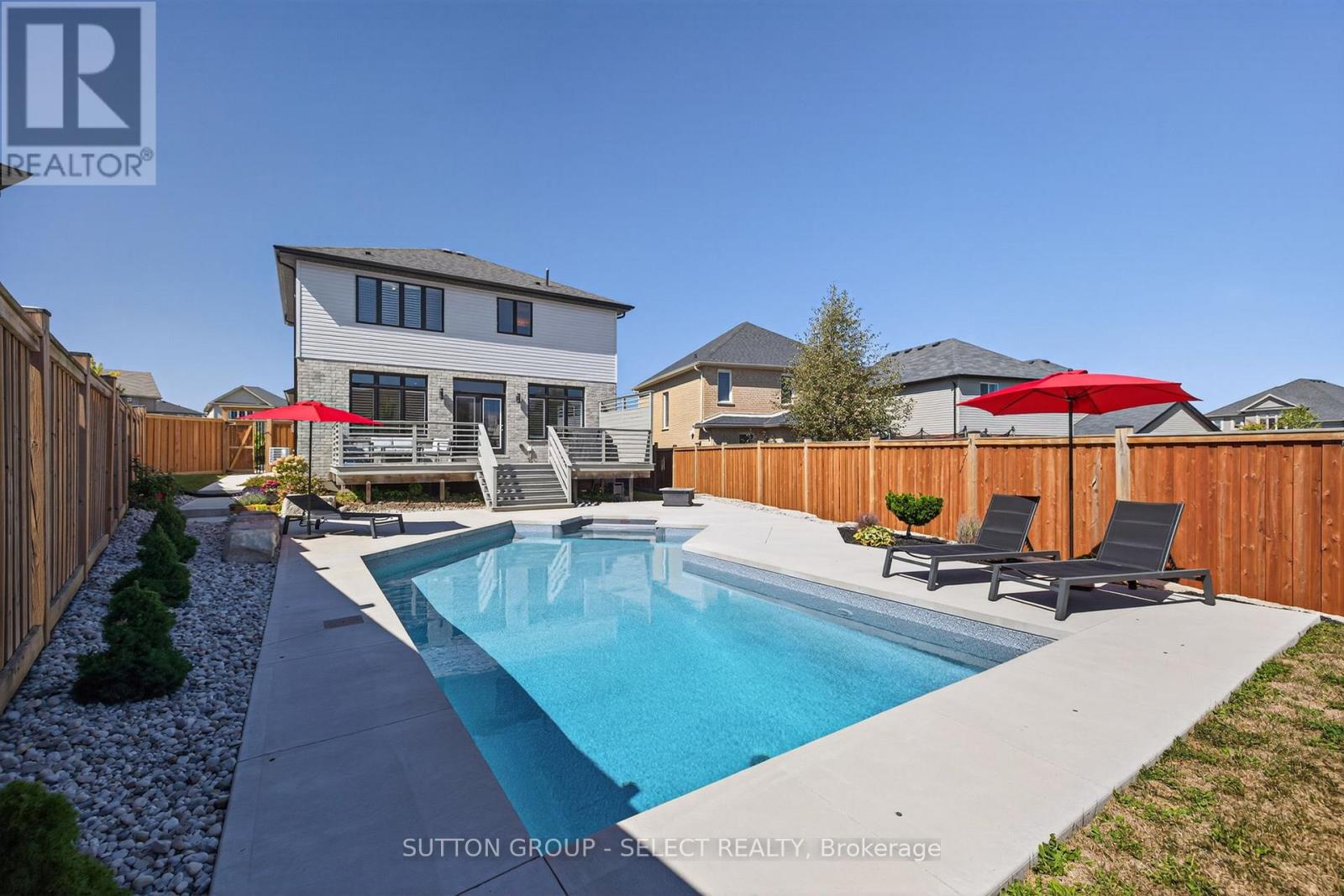 1879 Couldridge Way, London North, Ontario  N6G 5B4 - Photo 30 - X12419858
