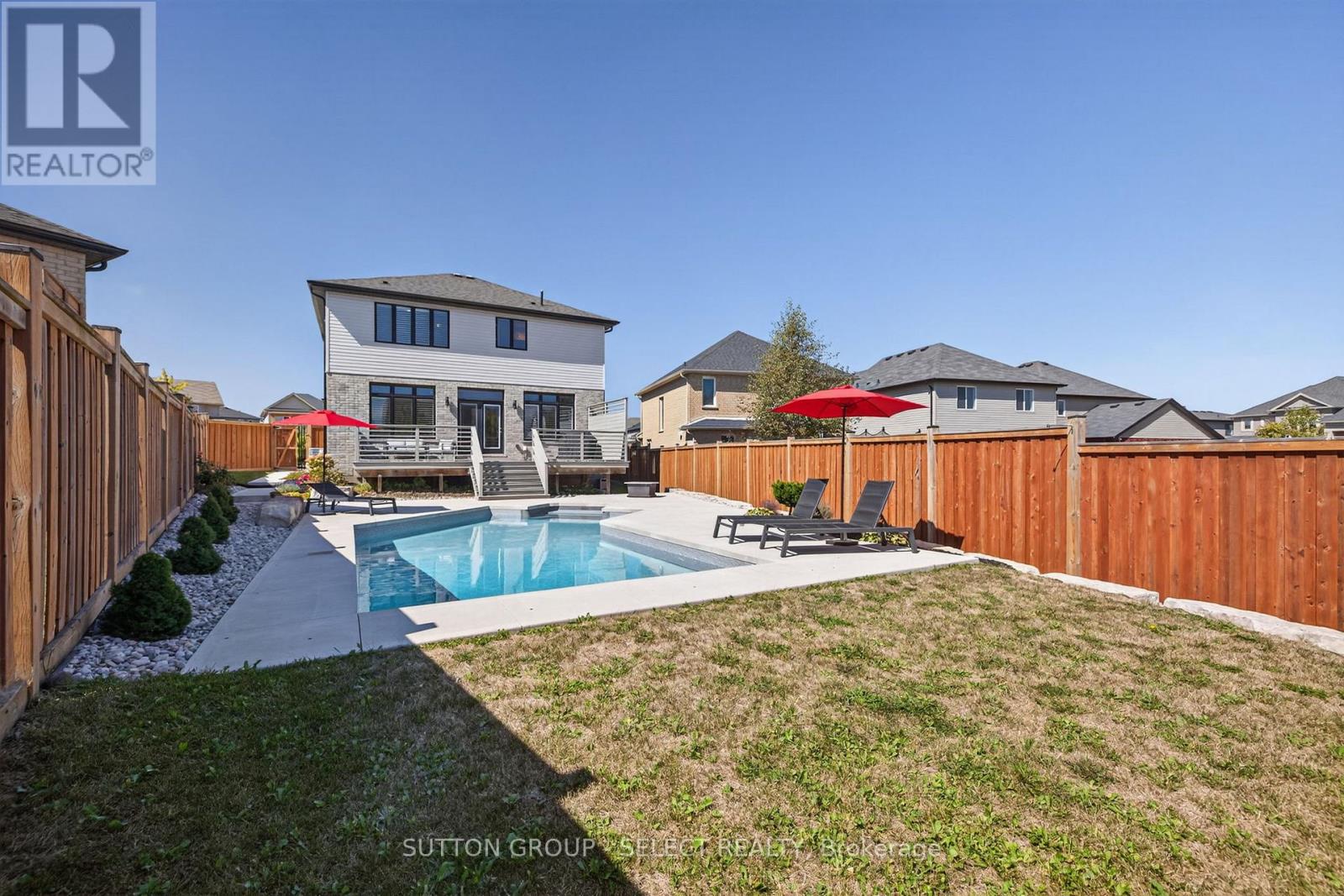 1879 Couldridge Way, London North, Ontario  N6G 5B4 - Photo 31 - X12419858