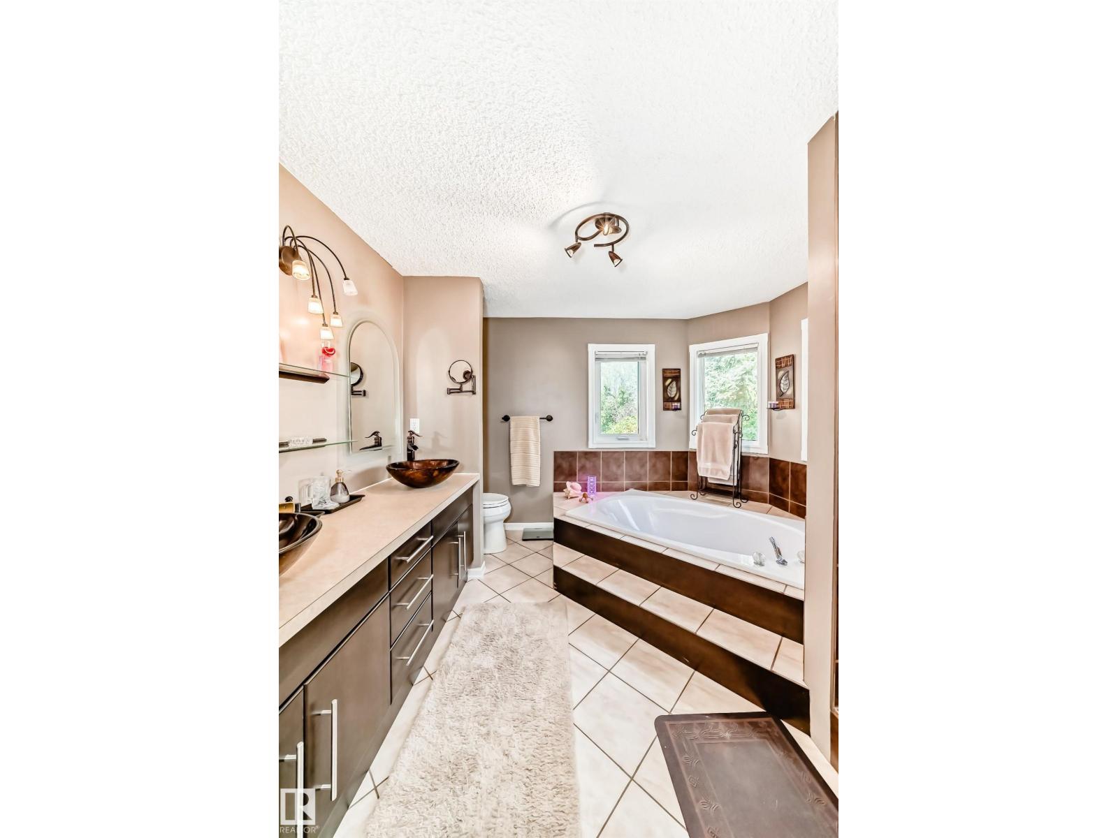 288 Ormsby Rd E Nw, Edmonton, Alberta  T5T 5J6 - Photo 35 - E4458964