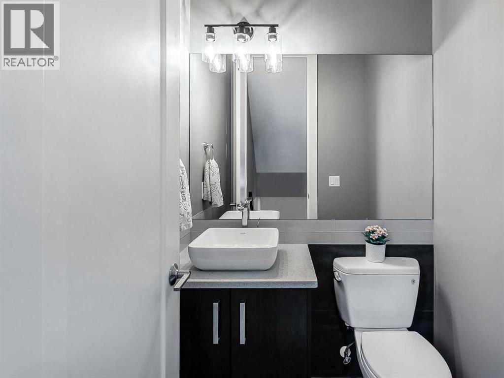 906 43 Street Sw, Calgary, Alberta  T3C 1Z7 - Photo 16 - A2258481