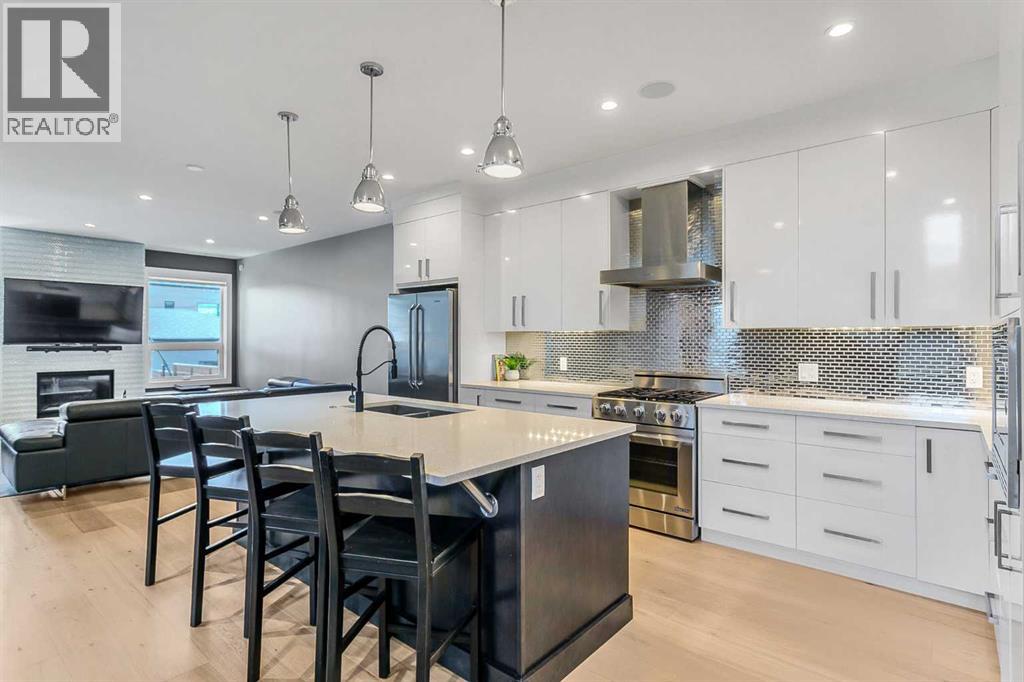 906 43 Street Sw, Calgary, Alberta  T3C 1Z7 - Photo 6 - A2258481