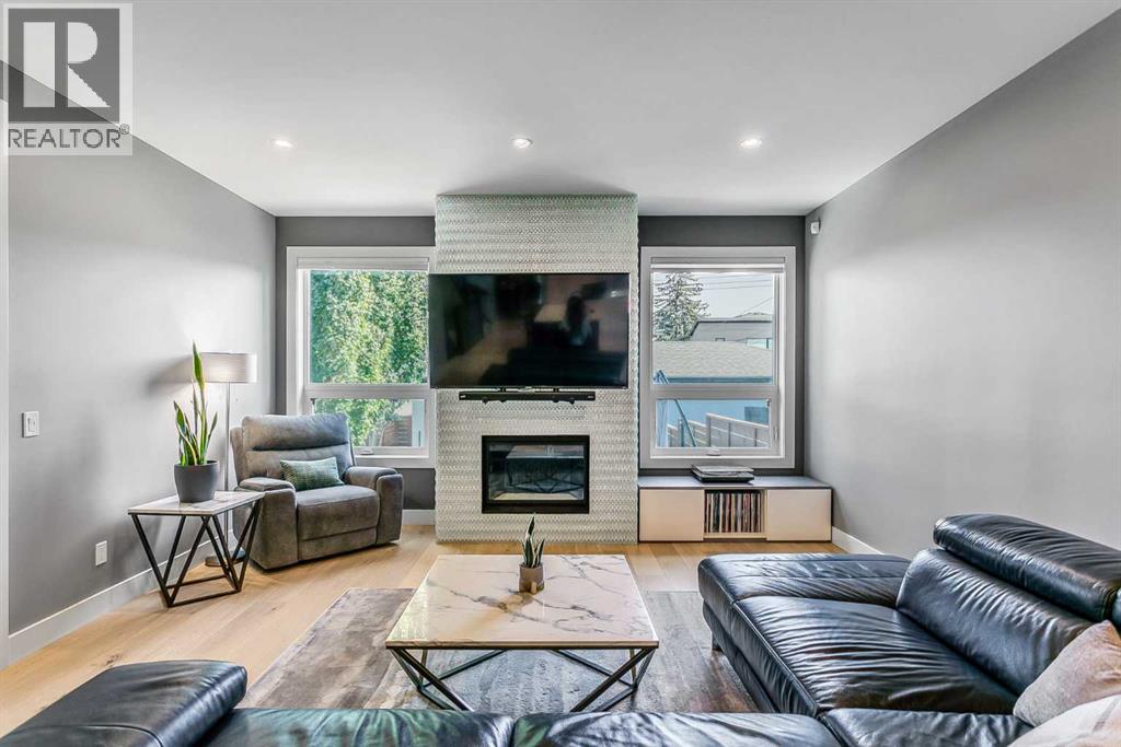 906 43 Street Sw, Calgary, Alberta  T3C 1Z7 - Photo 14 - A2258481