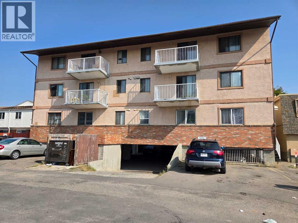 302, 6825 Centre Street NW, Calgary, Alberta