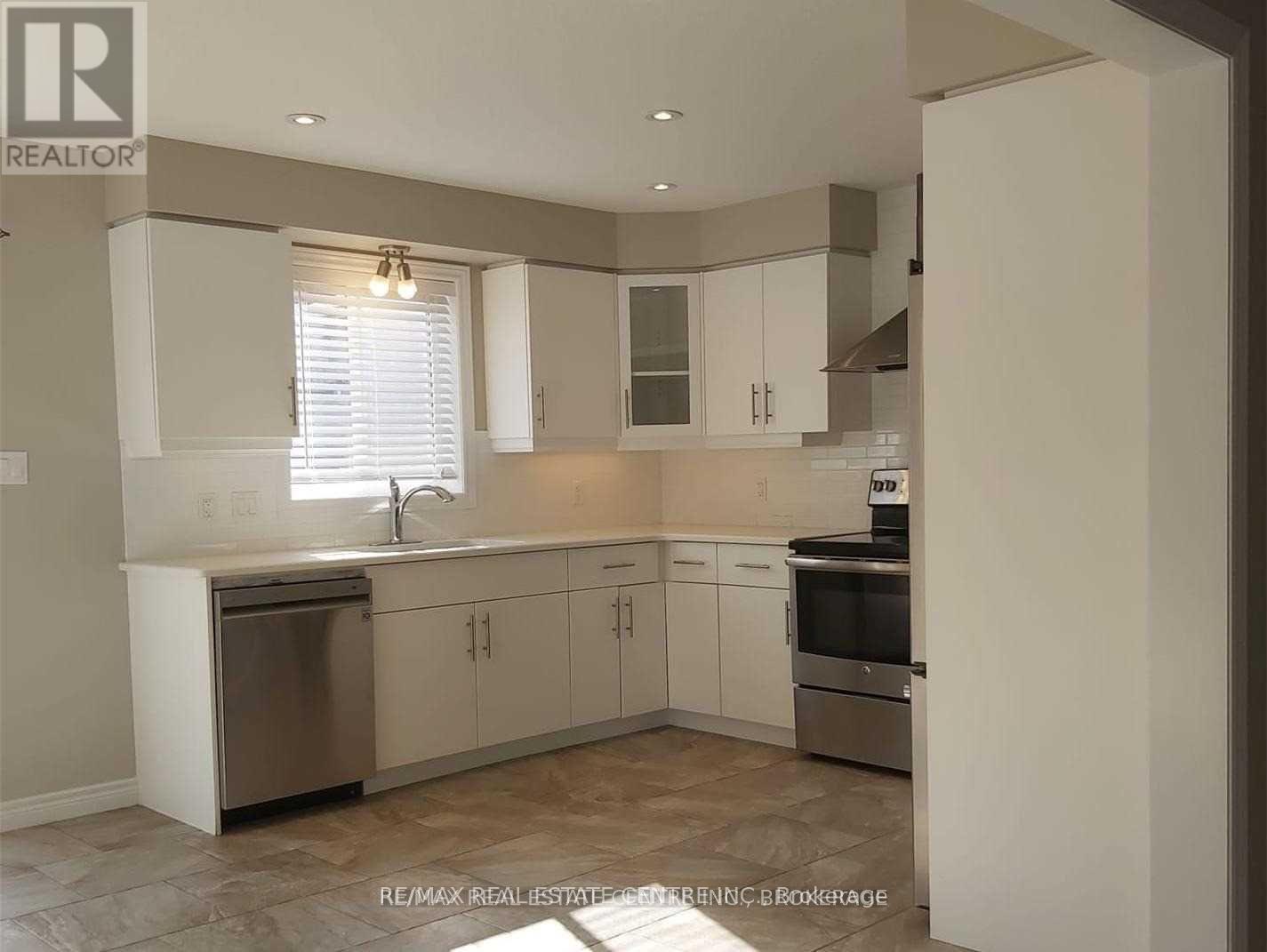 71 - 1220 Riverbend Road, London South, Ontario  N6K 0G5 - Photo 2 - X12419690