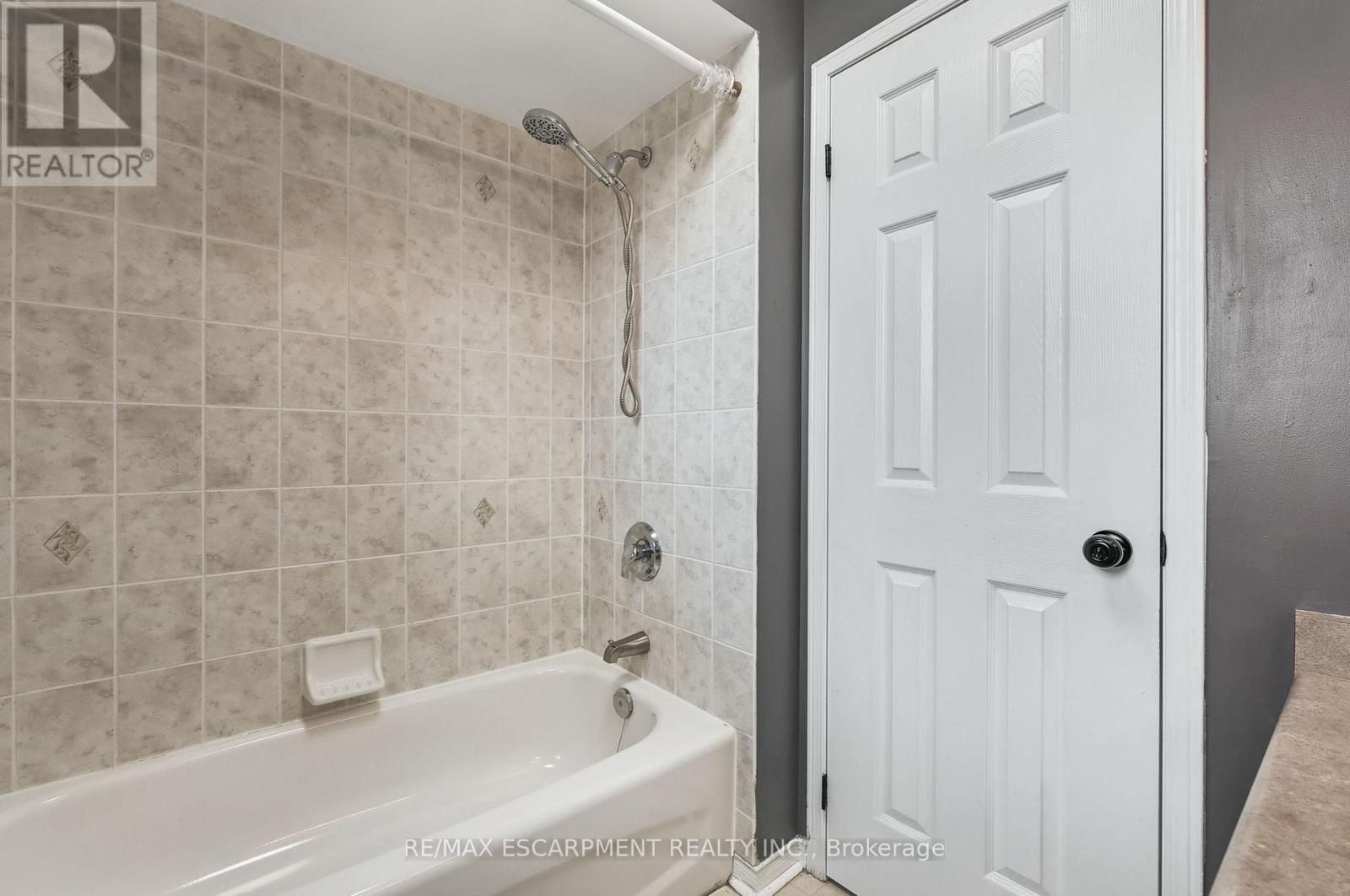 5 Mavin Street, Brantford, Ontario  N3T 6N1 - Photo 35 - X12419770