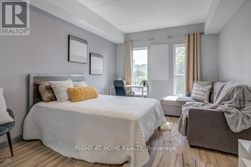 520 - 77 LELAND STREET, Hamilton, Ontario
