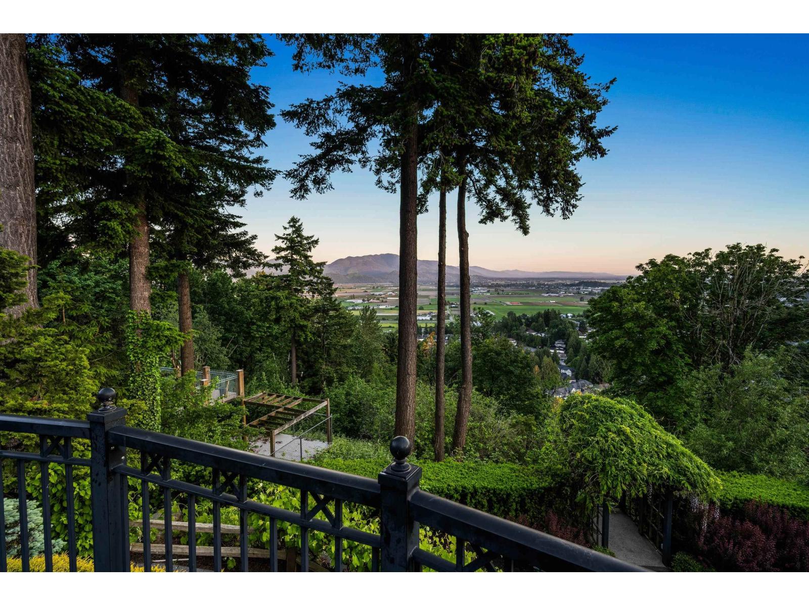 35386 Doneagle Place, Abbotsford, British Columbia  V3G 2X6 - Photo 37 - R3050326