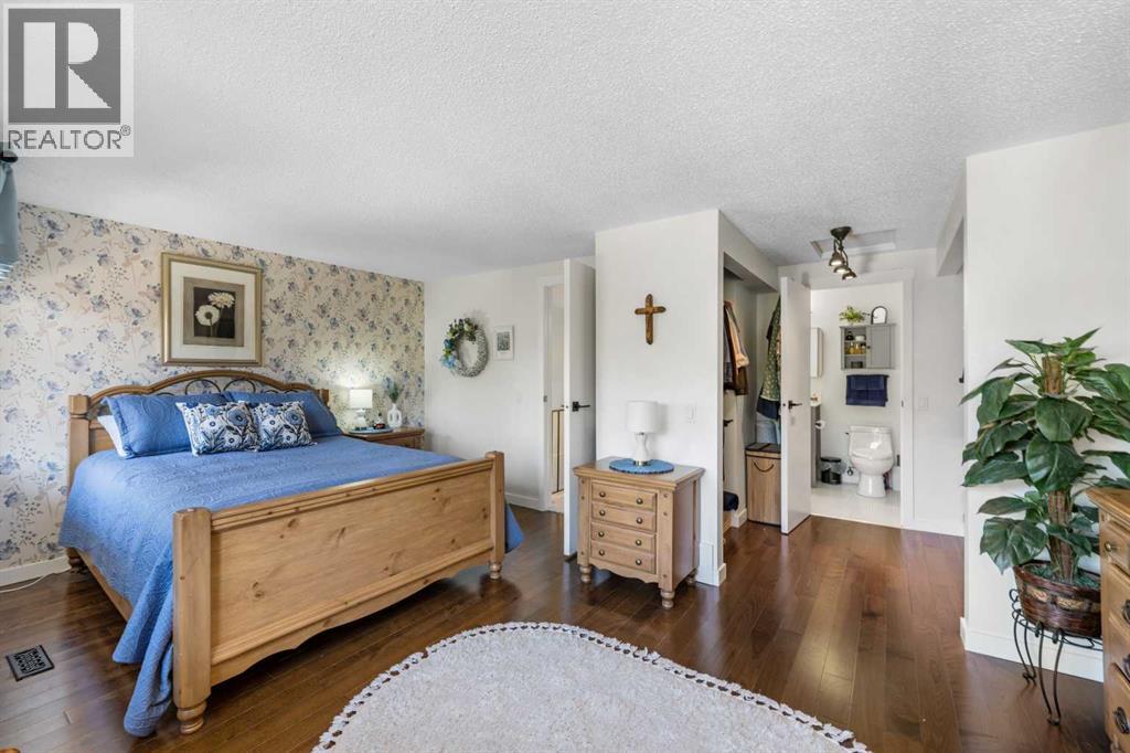 210 Queenston Heights Se, Calgary, Alberta  T2J 6L1 - Photo 24 - A2257844