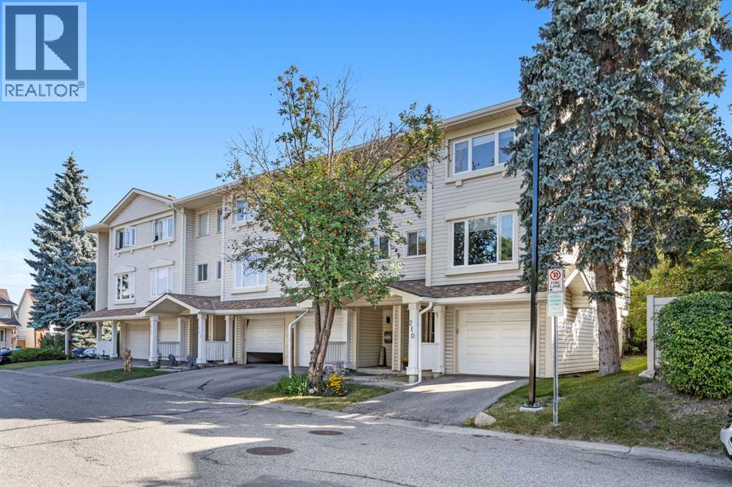 210 Queenston Heights Se, Calgary, Alberta  T2J 6L1 - Photo 34 - A2257844