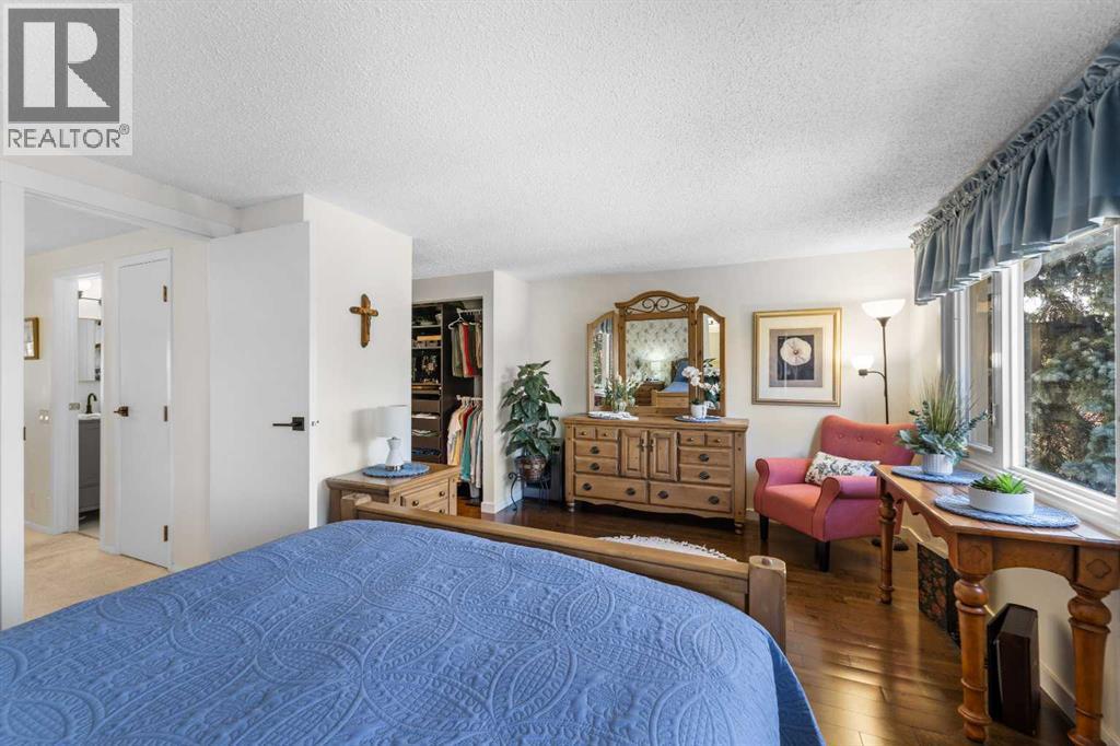 210 Queenston Heights Se, Calgary, Alberta  T2J 6L1 - Photo 25 - A2257844