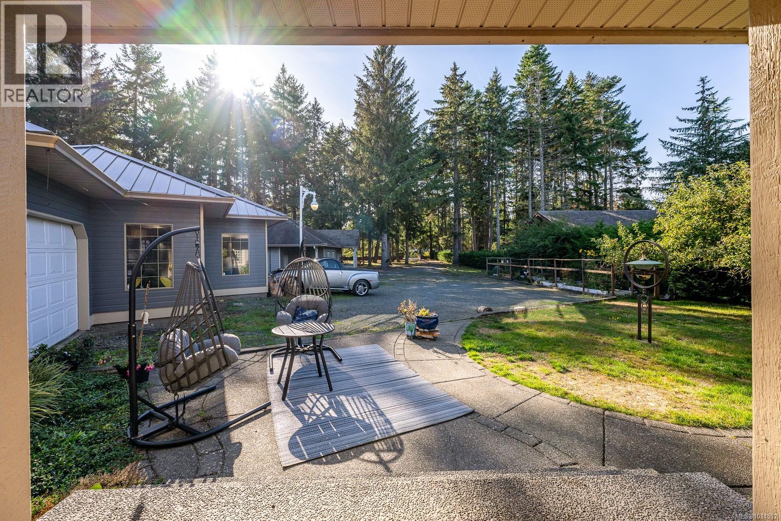 9060 Clarkson Ave, Black Creek, British Columbia  V9J 1B3 - Photo 29 - 1014512