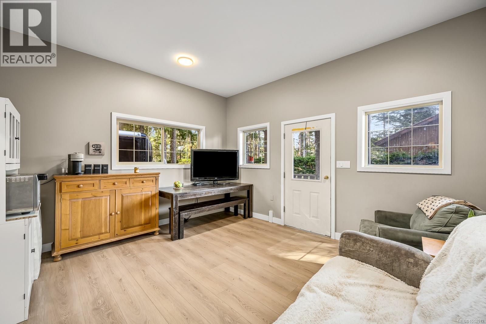 9060 Clarkson Ave, Black Creek, British Columbia  V9J 1B3 - Photo 88 - 1014512
