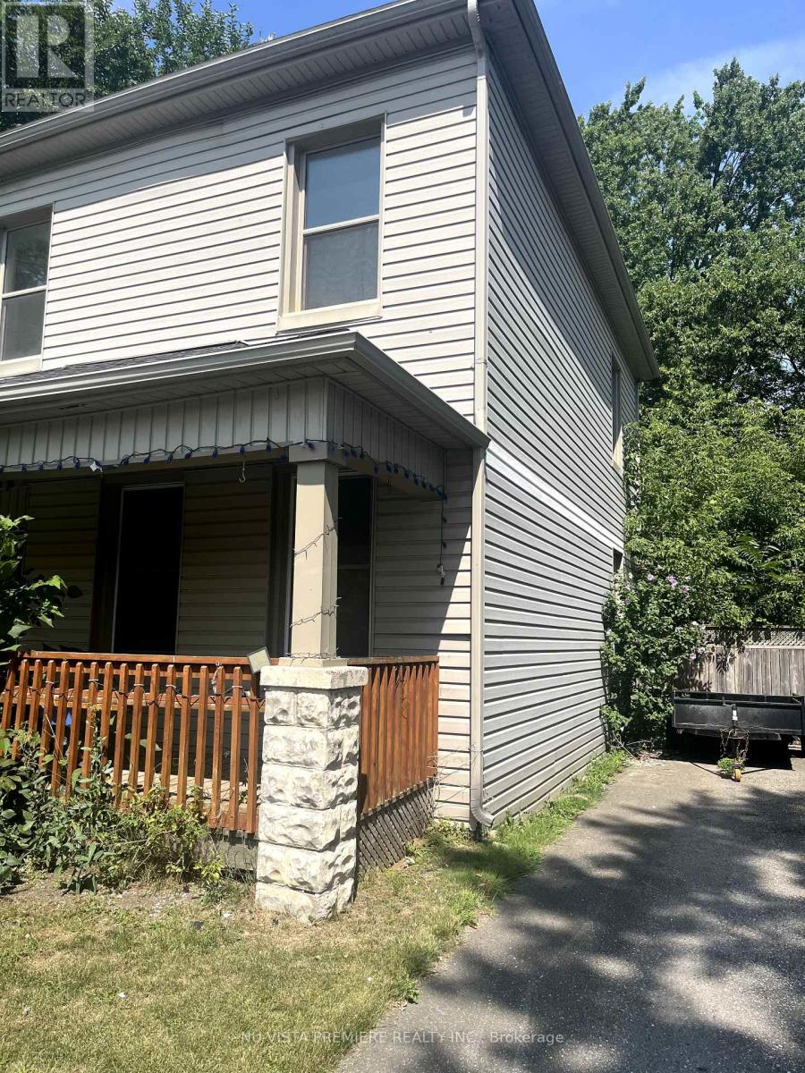 446 Hill Street, London East, Ontario  N6B 1E6 - Photo 2 - X12410019