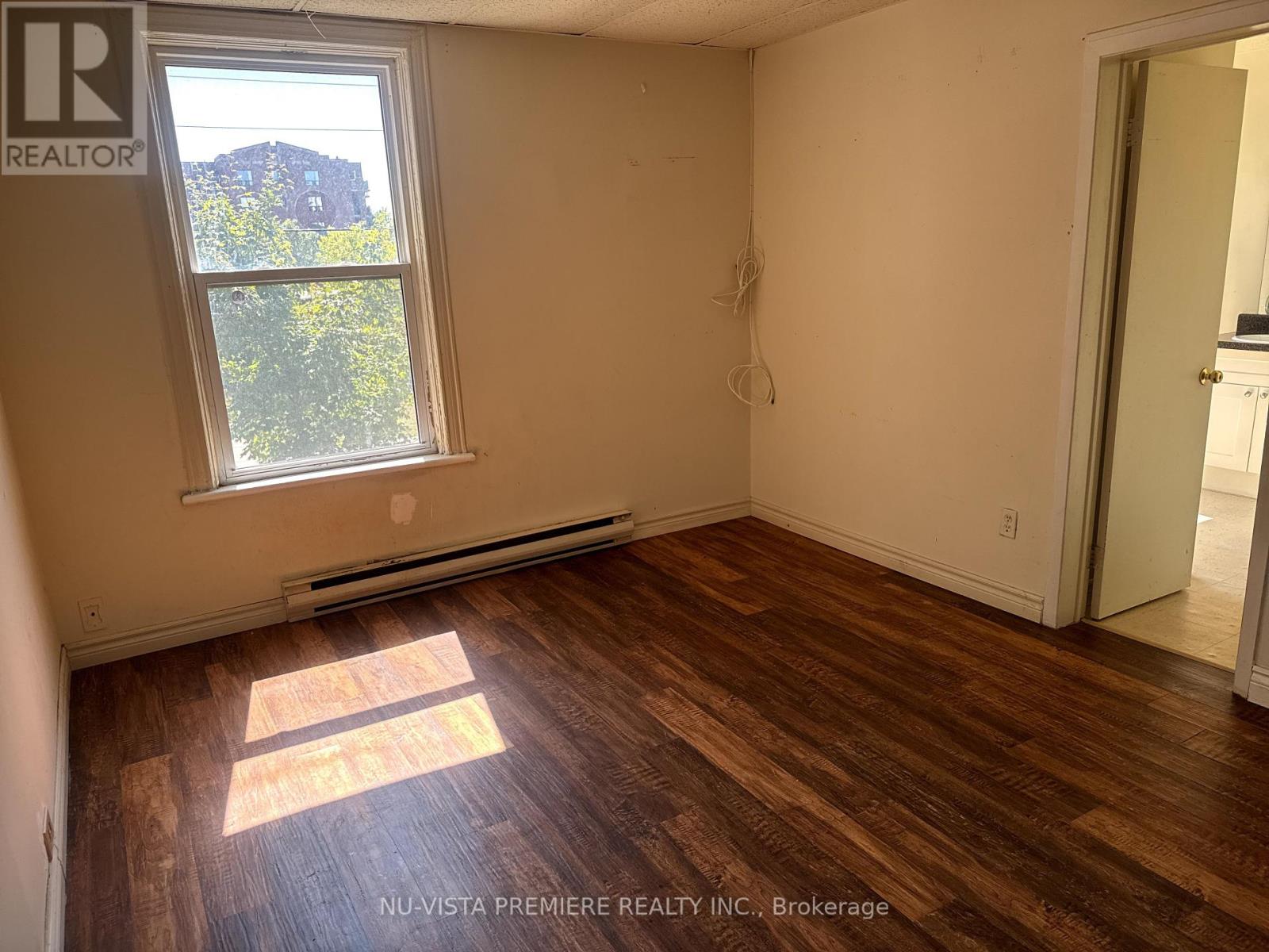 446 Hill Street, London East, Ontario  N6B 1E6 - Photo 14 - X12410019