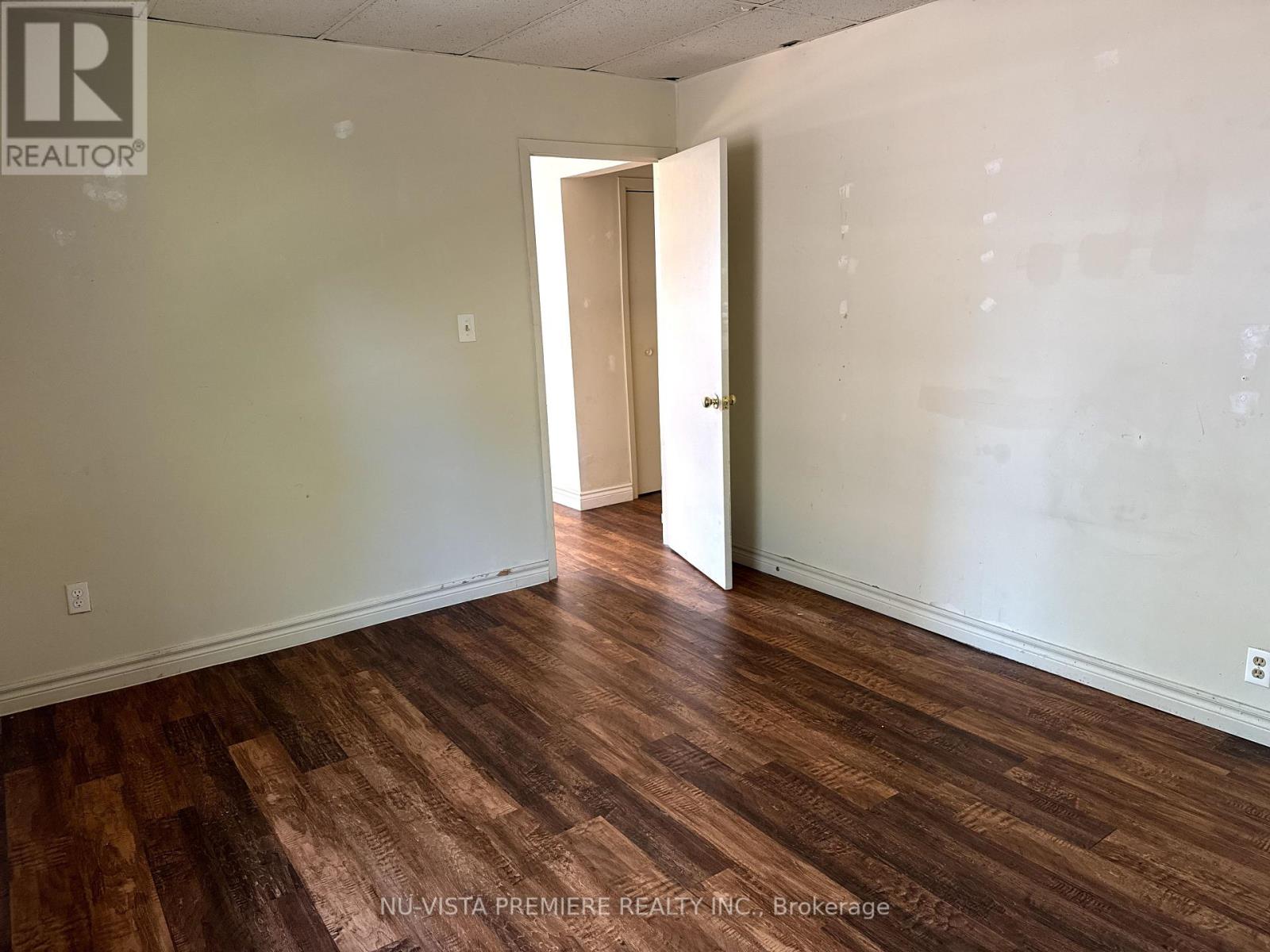 446 Hill Street, London East, Ontario  N6B 1E6 - Photo 18 - X12410019