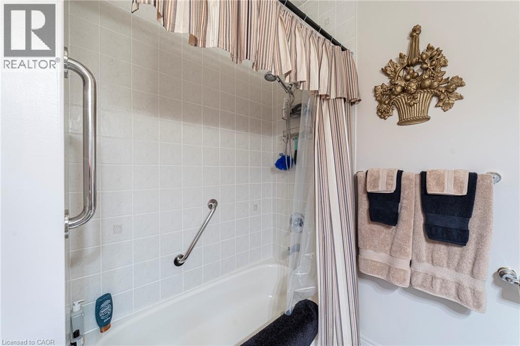 19 Brydale Court, Hamilton, Ontario  L9H 7R9 - Photo 29 - 40772223
