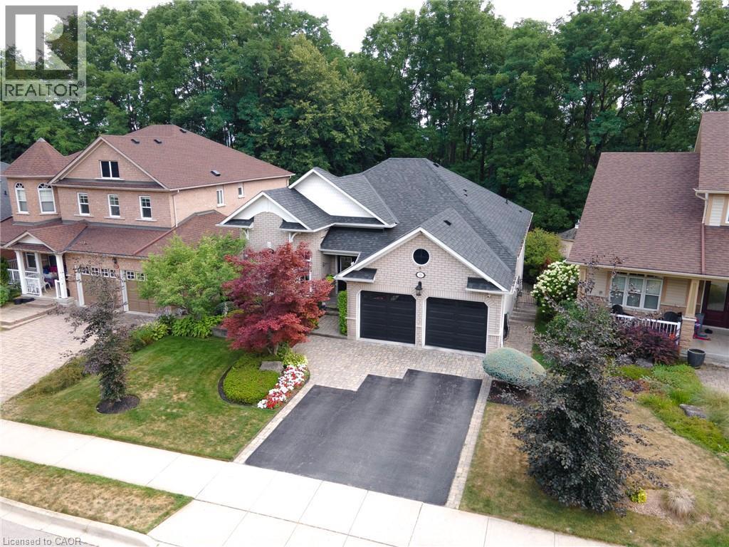 19 Brydale Court, Hamilton, Ontario  L9H 7R9 - Photo 4 - 40772223
