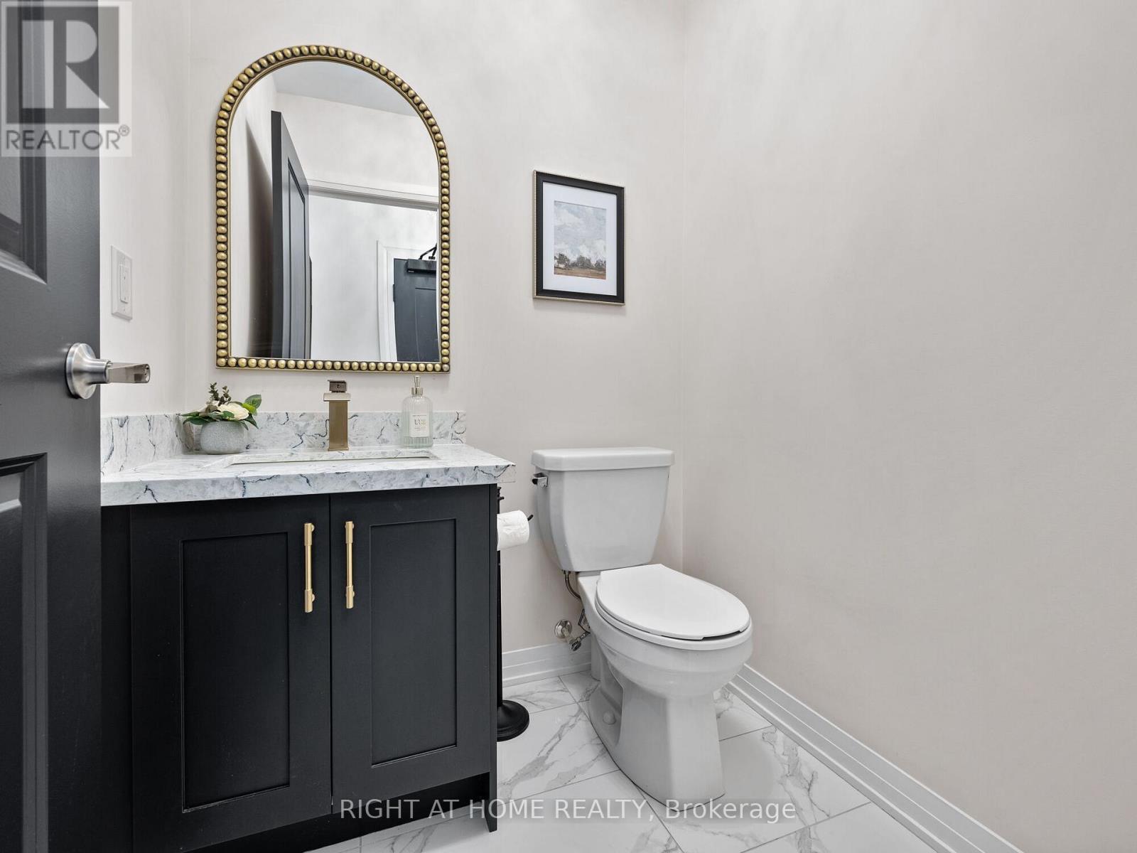 8-50 Baynes Way, Bradford West Gwillimbury, Ontario  L3Z 4M4 - Photo 6 - N12419133
