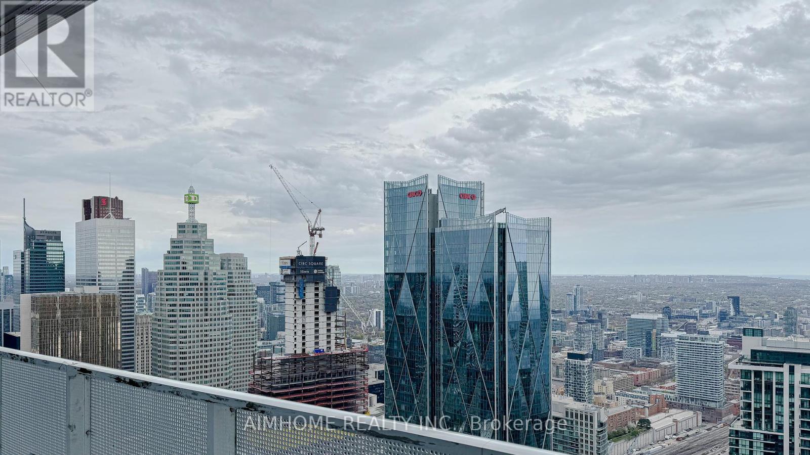 6506 - 100 Harbour Street, Toronto (Waterfront Communities), Ontario  M5J 0B5 - Photo 19 - C12129373