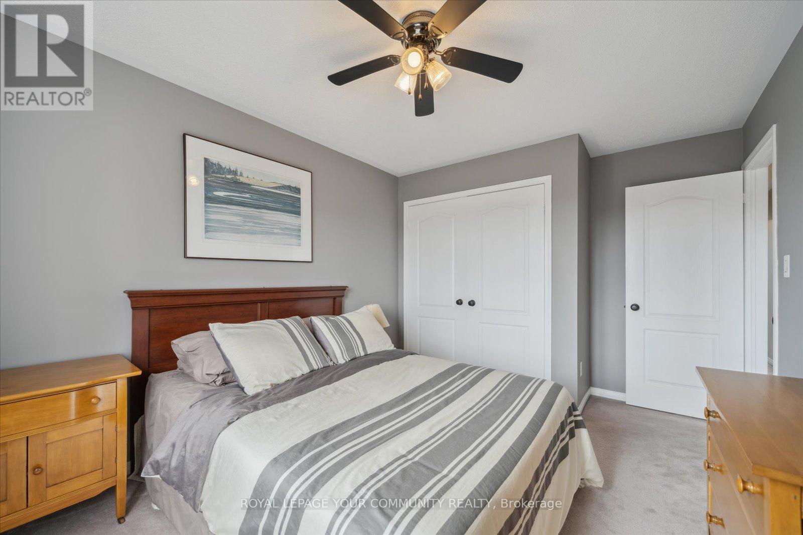 118 Chapman Court, Aurora (Aurora Grove), Ontario  L4G 0E2 - Photo 35 - N12419147