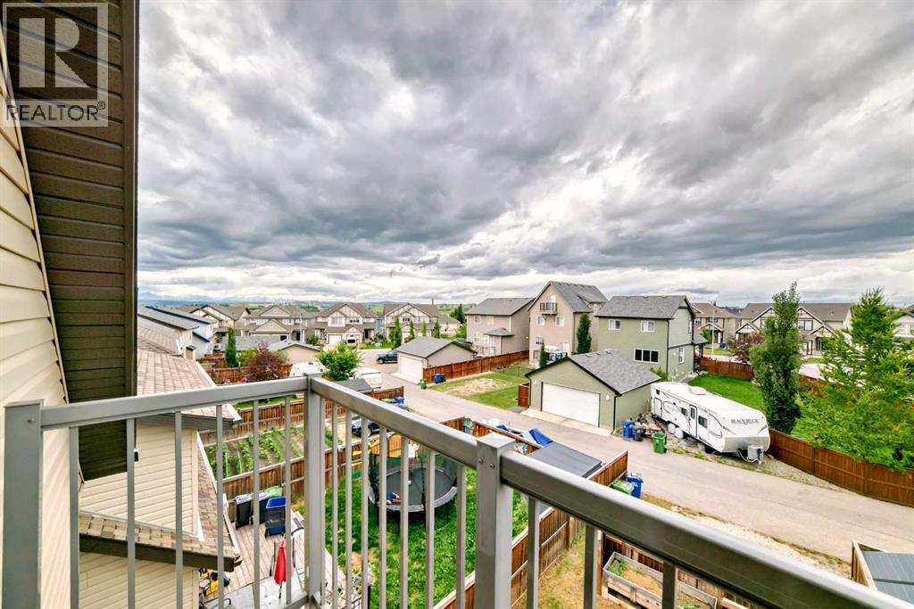 24 Sunset Link, Cochrane, Alberta  T4C 0M1 - Photo 28 - A2238609