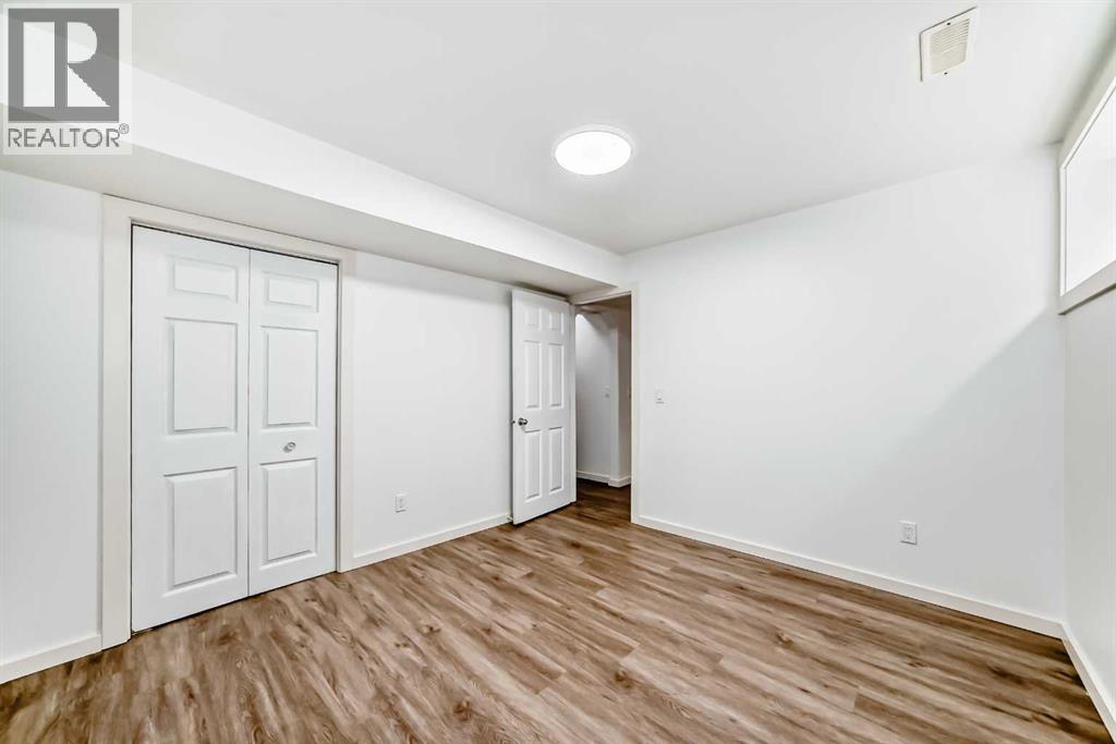 24 Sunset Link, Cochrane, Alberta  T4C 0M1 - Photo 36 - A2238609
