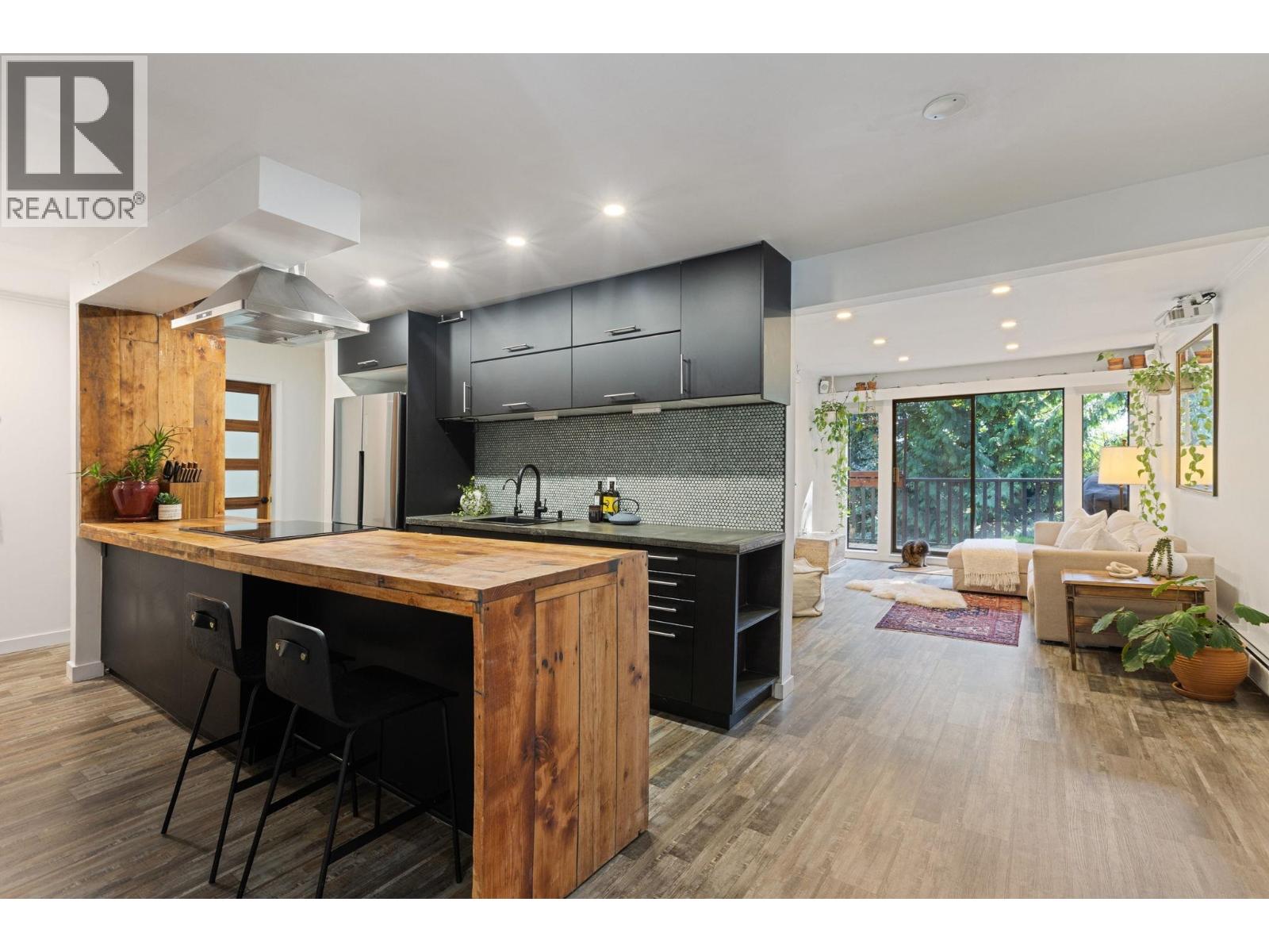 56 1825 PURCELL WAY, North Vancouver, British Columbia