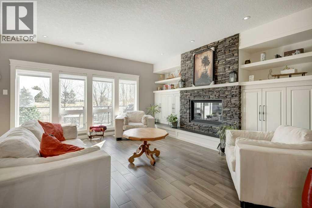 1233 Hillcrest Manor Estates, Strathmore, Alberta  T1p 1x1 - Photo 5 - A2256294