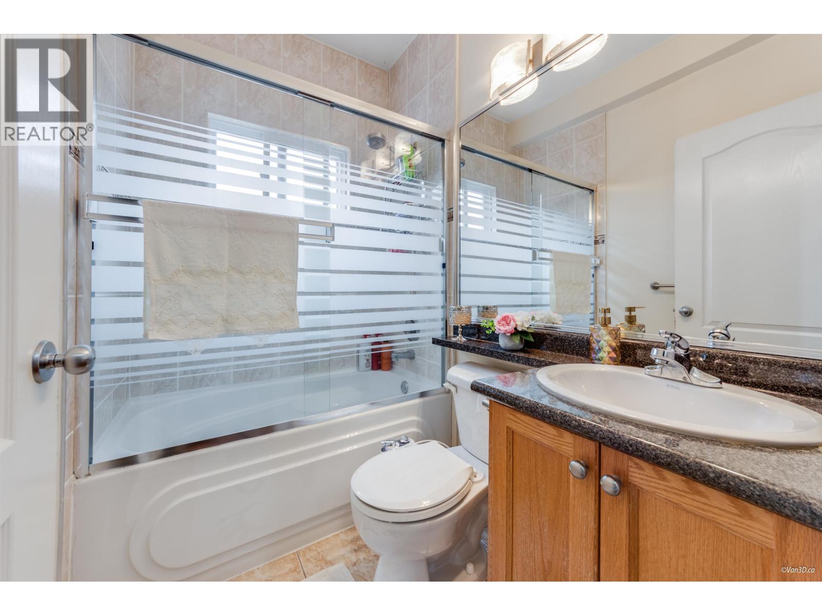 2048 E 1st Avenue, Vancouver, British Columbia  V5N 1B5 - Photo 13 - R3050700
