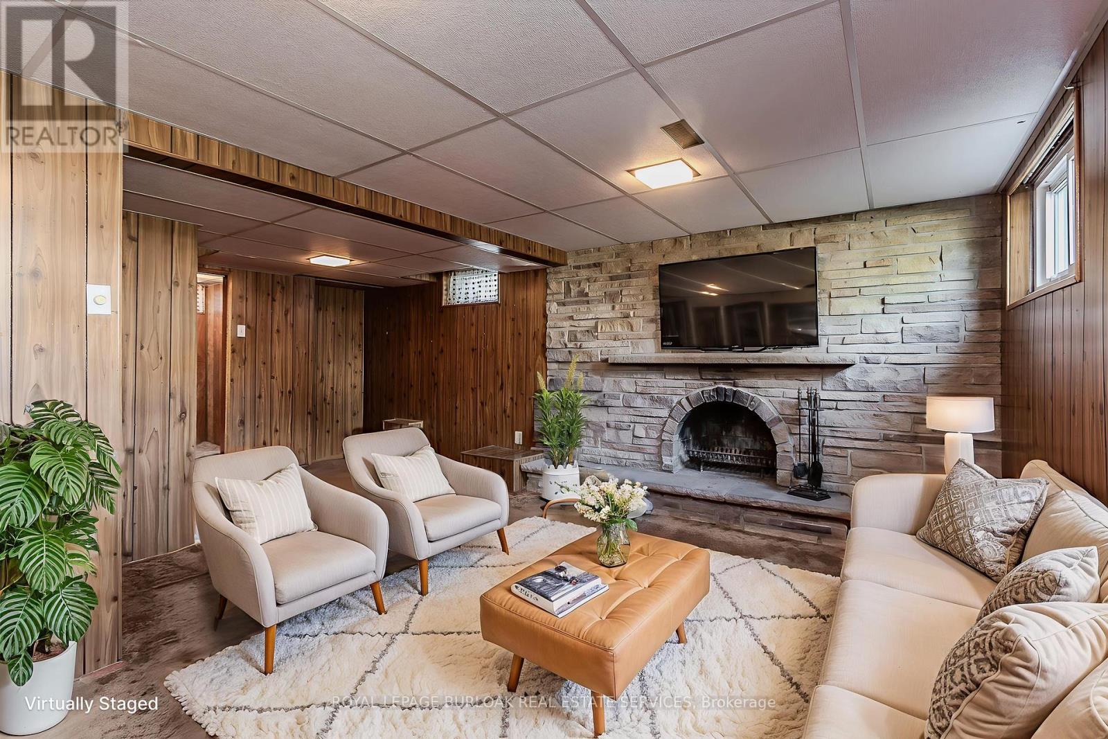 196 Mendel Court, Oakville, Ontario  L6H 1G8 - Photo 28 - W12419604