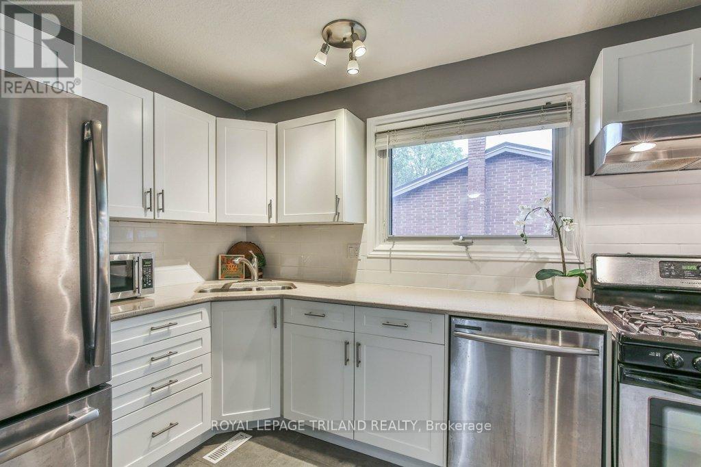 44 Tweed Crescent, London North, Ontario  N5X 1Z4 - Photo 15 - X12419931