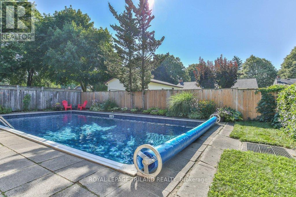 44 Tweed Crescent, London North, Ontario  N5X 1Z4 - Photo 43 - X12419931