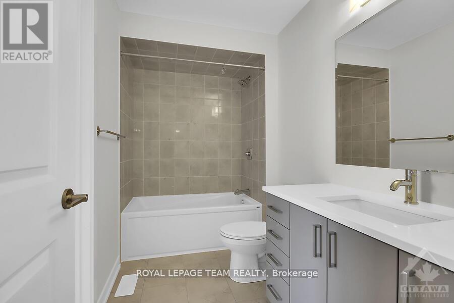 578 Cobra Crescent, Ottawa, Ontario  K2V 0T5 - Photo 21 - X12419887