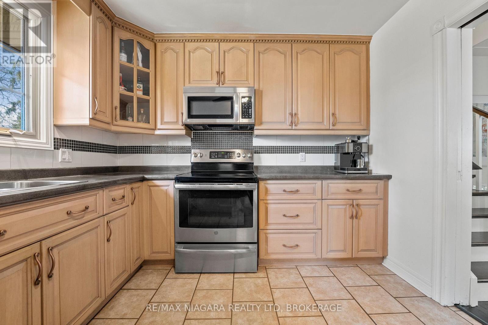 375 Mississauga Street N, Niagara-On-The-Lake (Town), Ontario  L0S 1J0 - Photo 16 - X12419953
