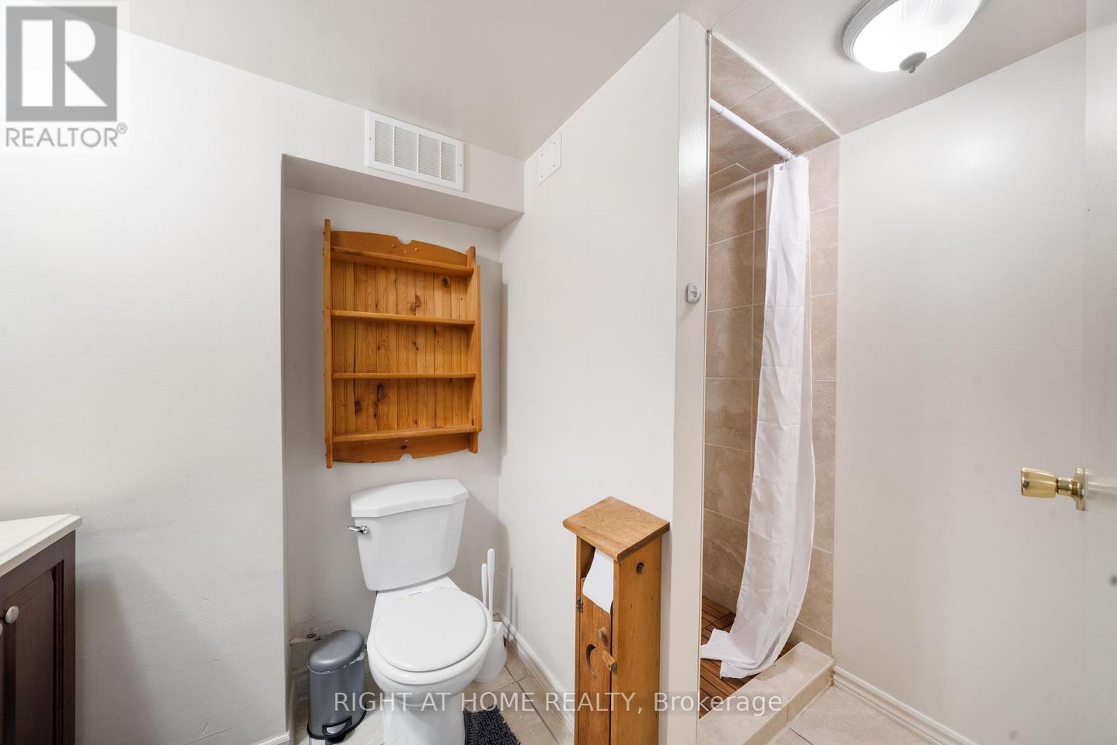 739 Albert Street, Oshawa, Ontario  L1H 4T7 - Photo 32 - E12419943