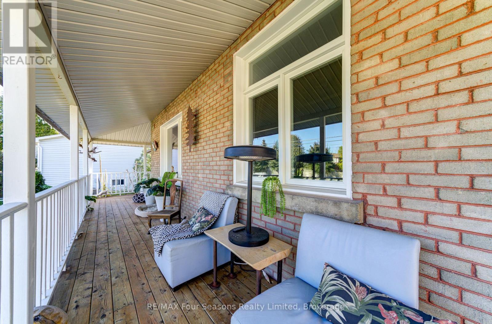 730 Hurontario Street, Collingwood, Ontario  L9Y 0G6 - Photo 6 - S12419876