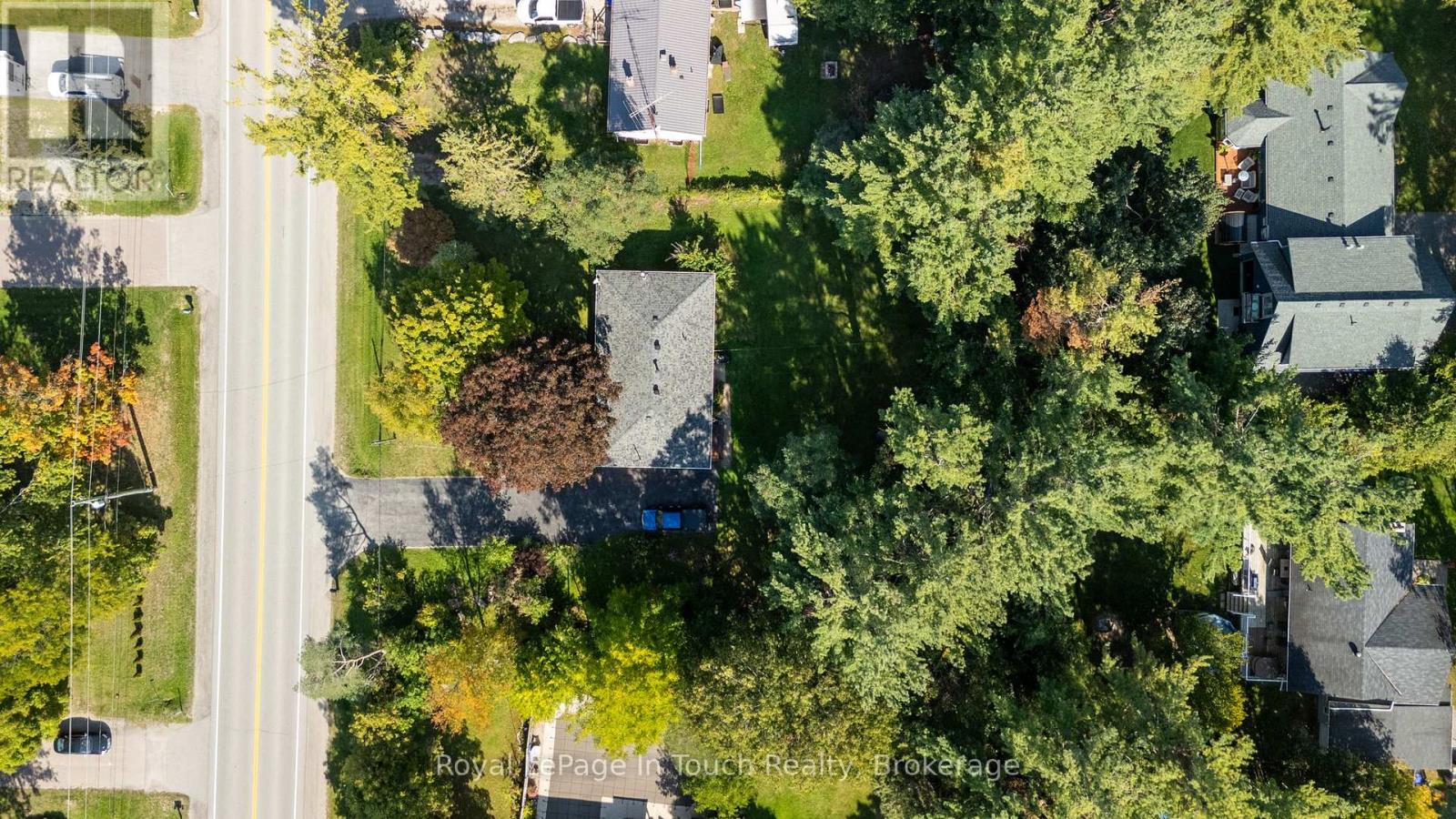 3957 Horseshoe Valley Road W, Springwater (Anten Mills), Ontario  L9X 1E9 - Photo 35 - S12419911