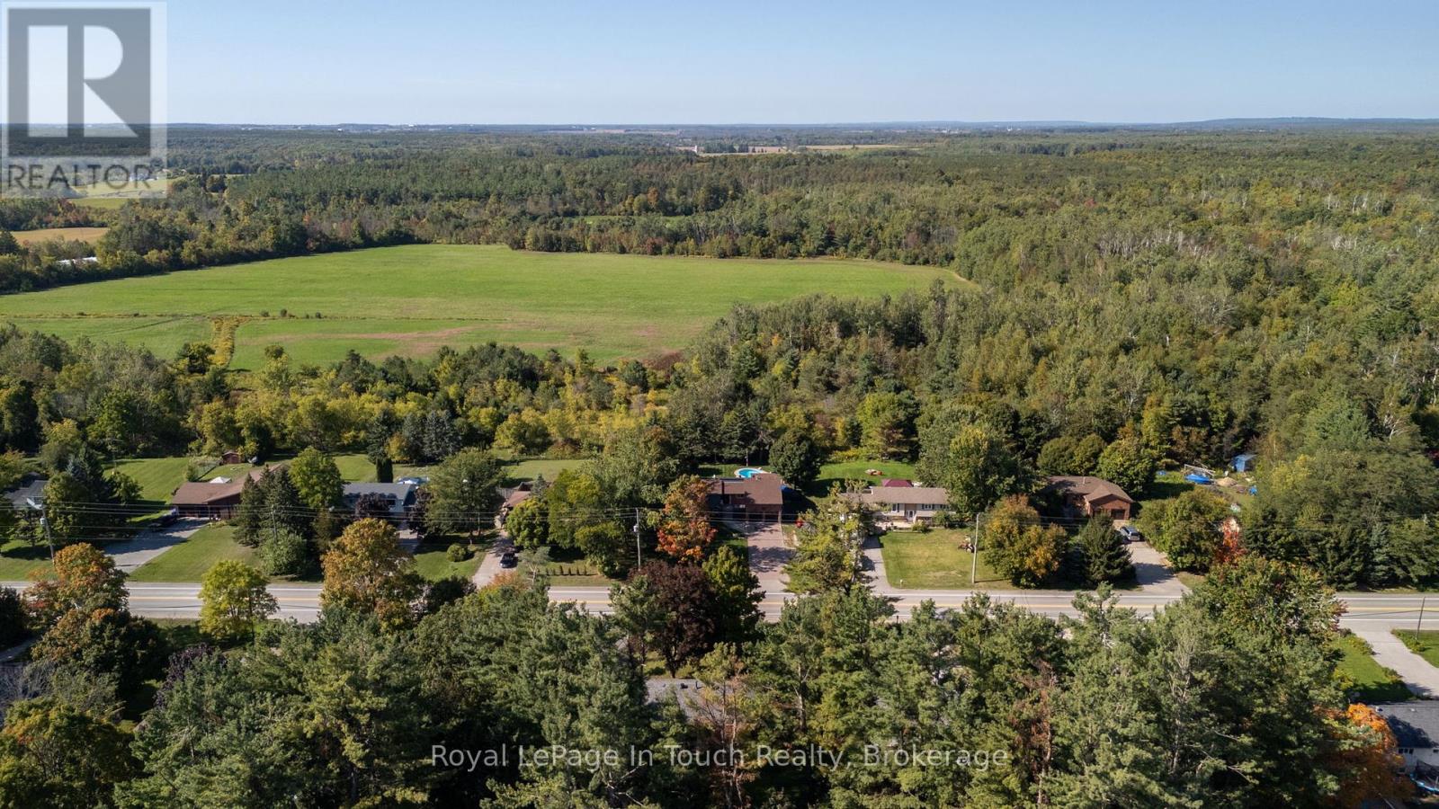 3957 Horseshoe Valley Road W, Springwater (Anten Mills), Ontario  L9X 1E9 - Photo 44 - S12419911
