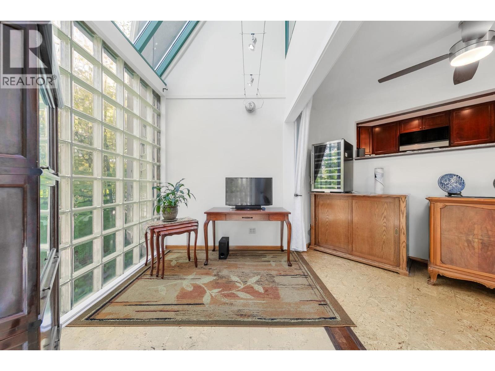 2217 Oak Street, Vancouver, British Columbia  V6H 3W6 - Photo 8 - R3033740